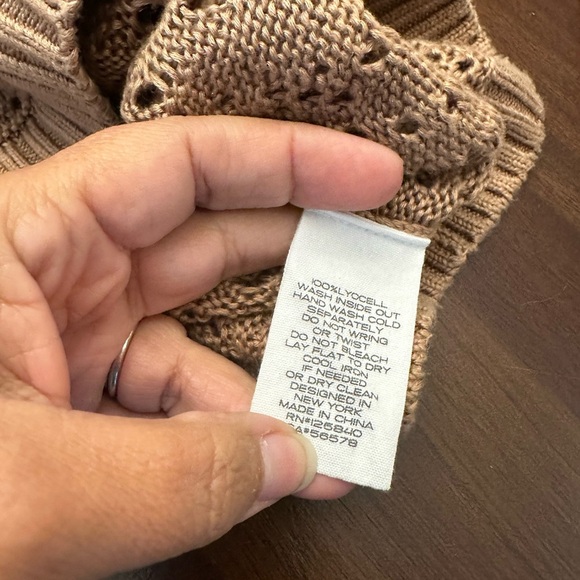 INTERMIX
Suki Pointelle Knit Polo Sweater - Picture 7 of 9